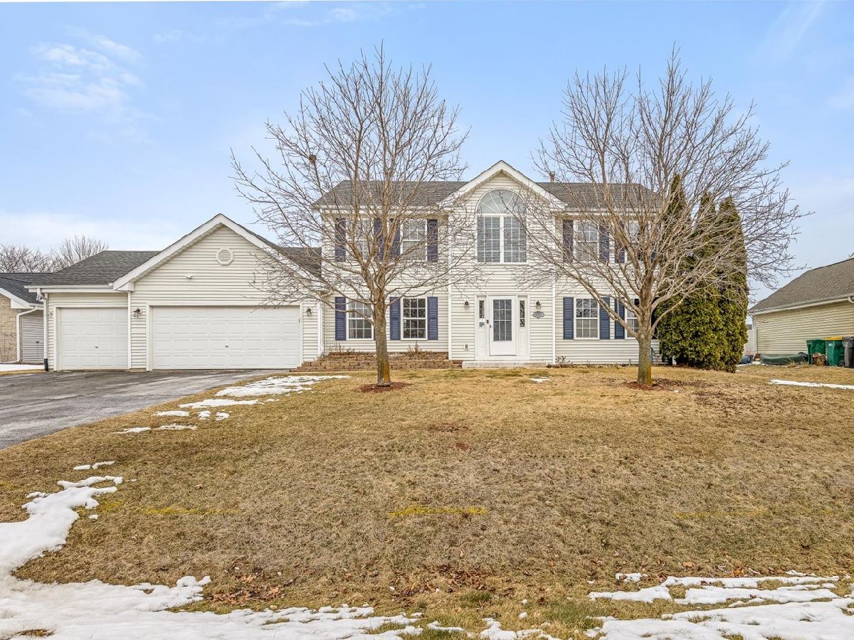  For Sale Roscoe Illinois, 10853 Lemon Grass Lane