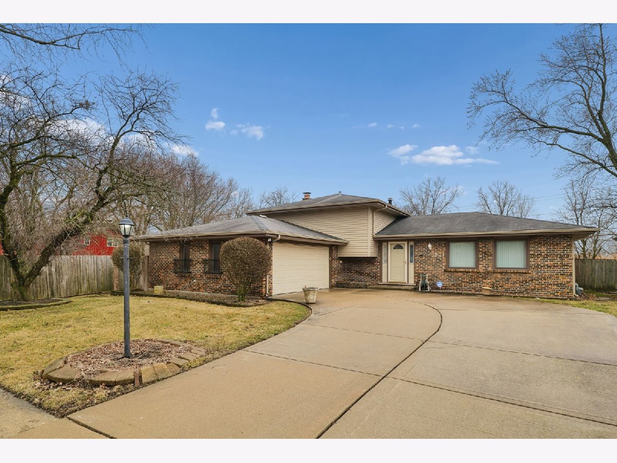  Sold Richton Park Illinois, 4921 Lakeshore