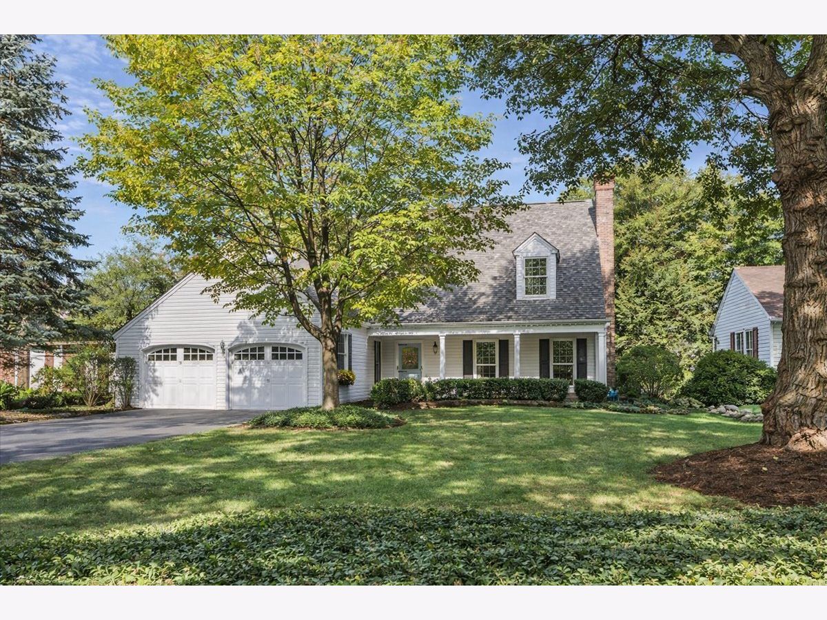  Sold Barrington Illinois, 460 Hillside