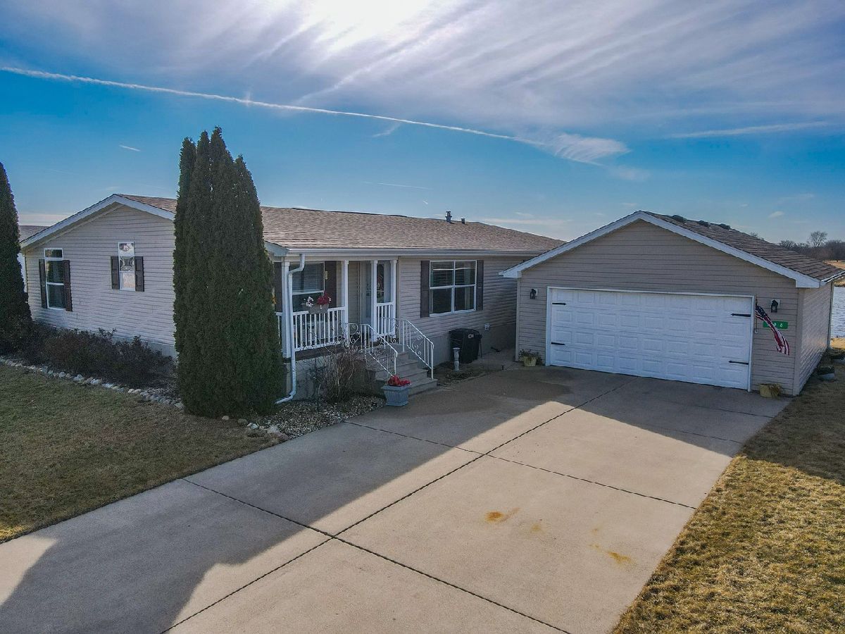  For Sale Manteno Illinois, 698 Princewood