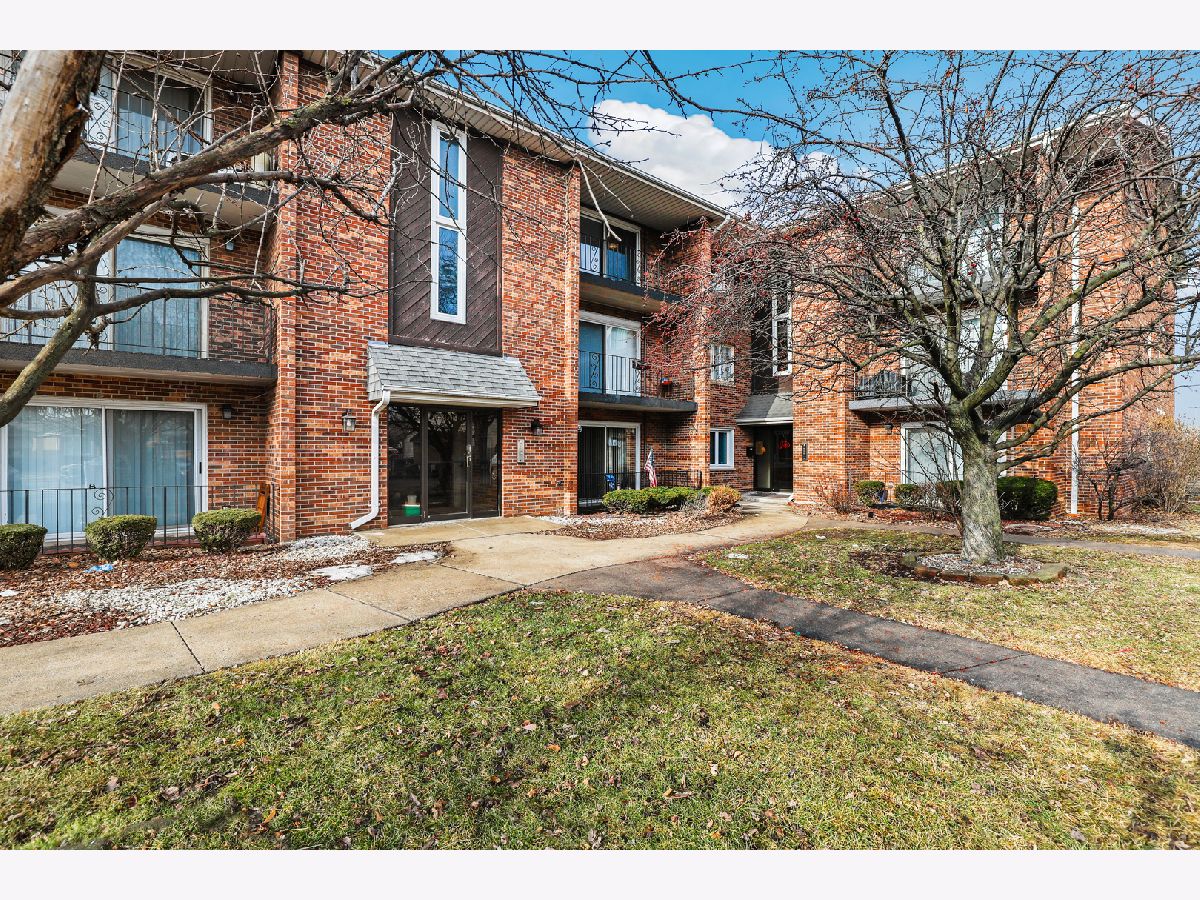  For Sale Chicago Illinois, 13050 Marquette Avenue