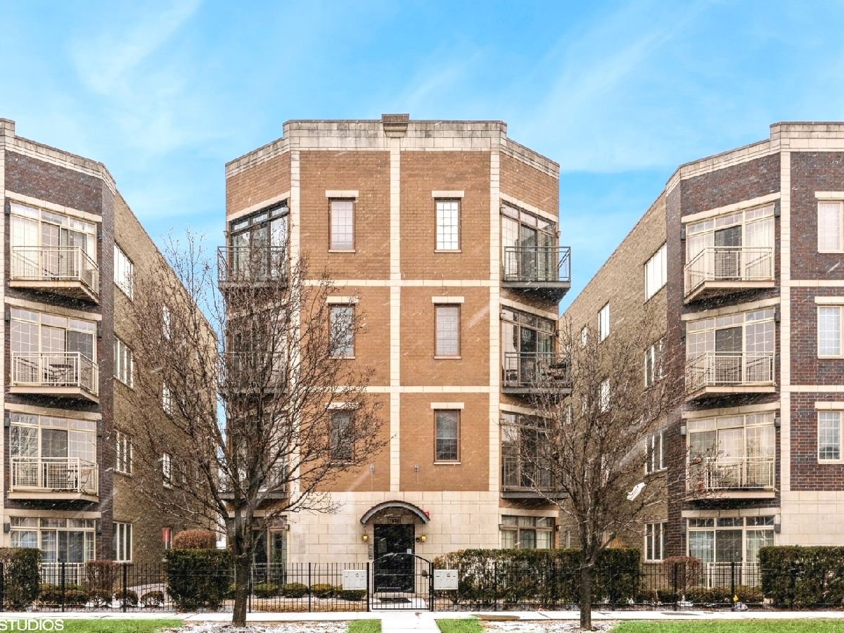  For Rent Elmwood Park Illinois, 7932 Grand