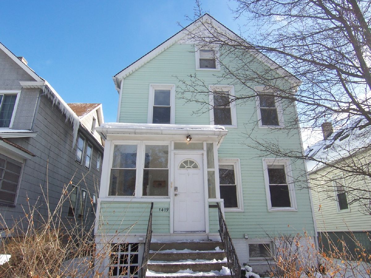  Rented Evanston Illinois, 1419 Darrow