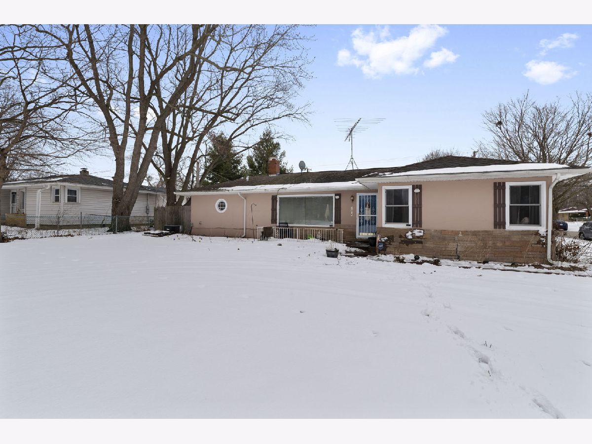  For Sale Zion Illinois, 1215 Carmel Boulevard