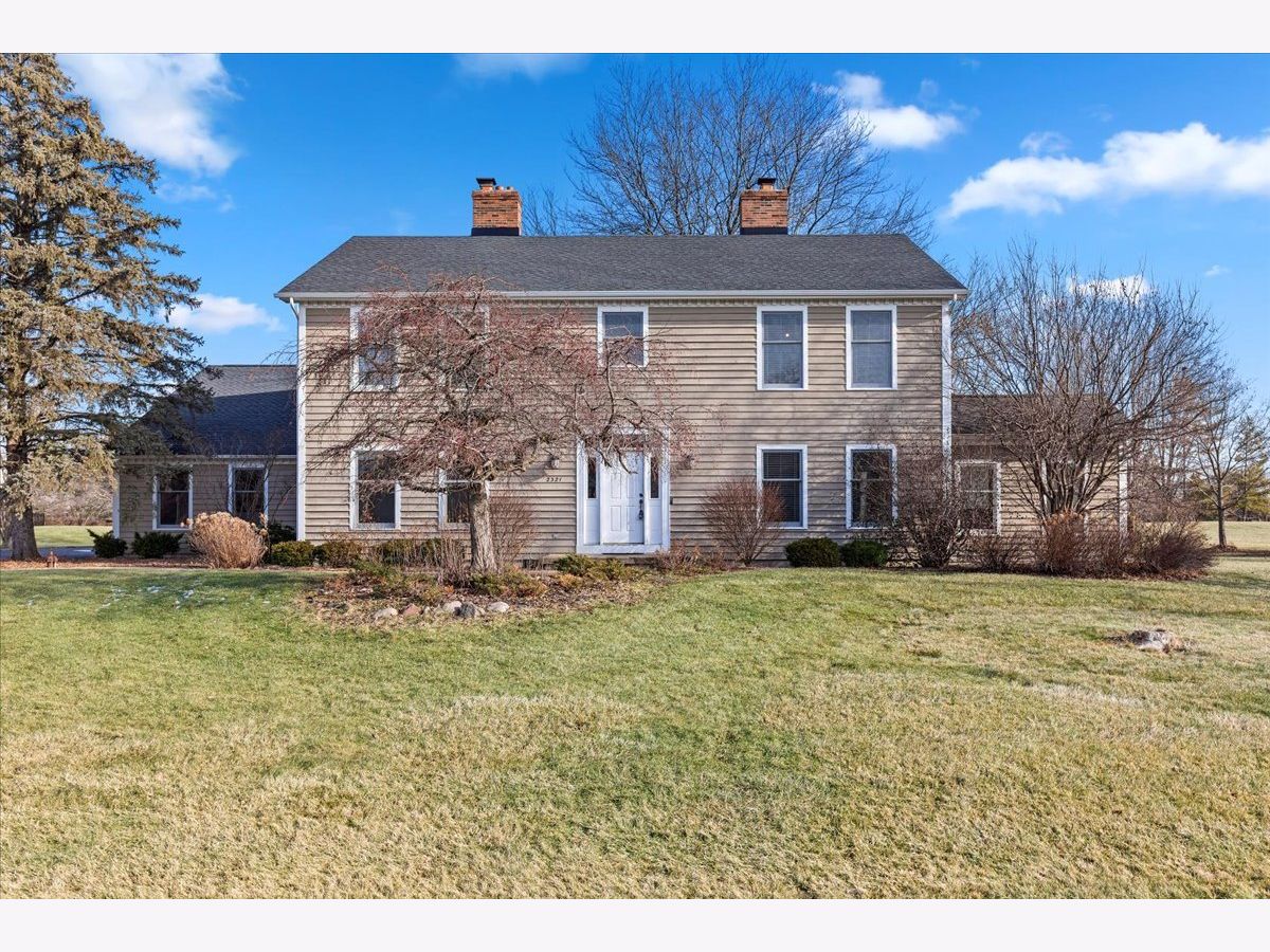  For Sale Libertyville Illinois, 2321 Steeple Chase Circle