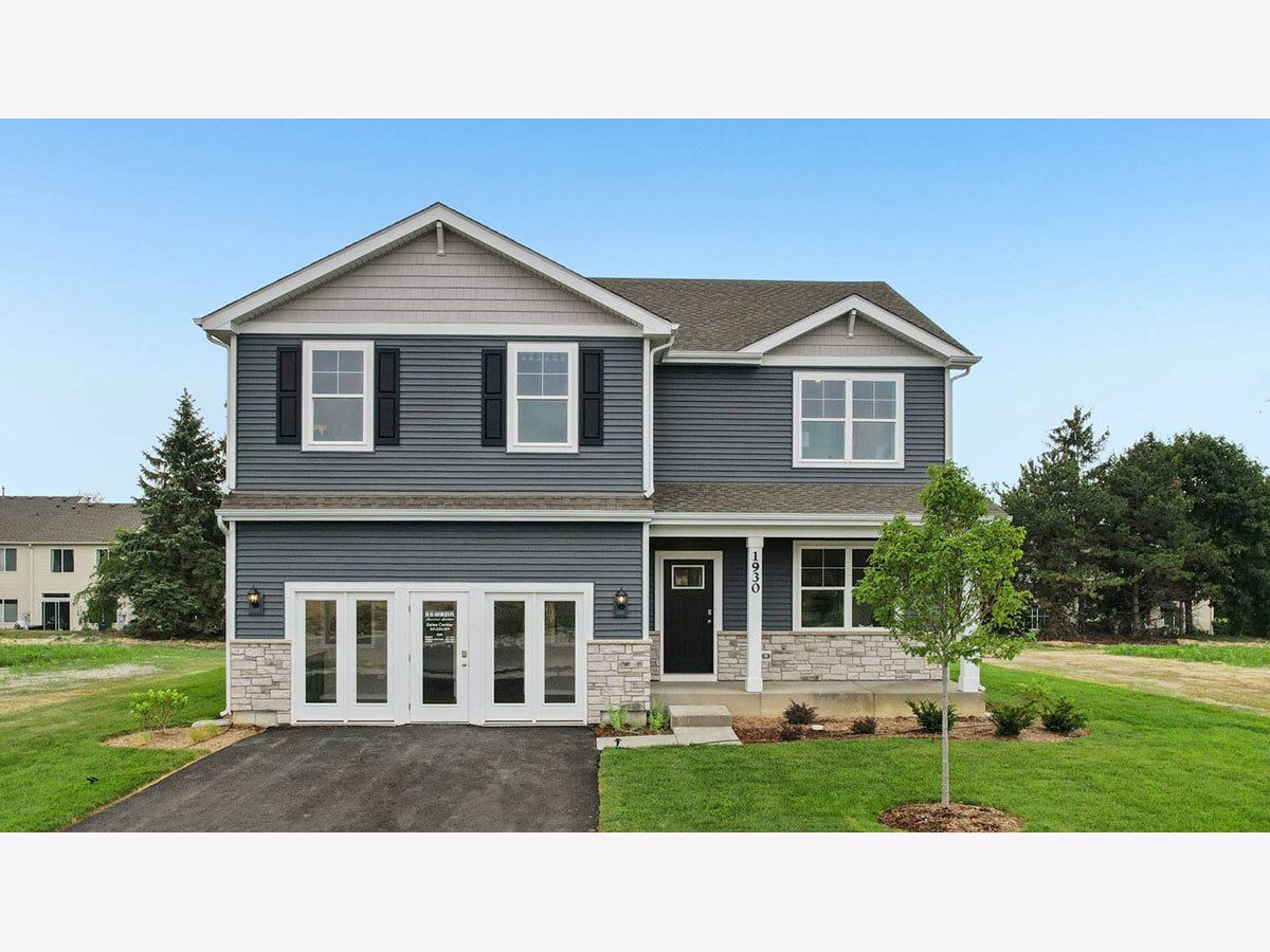 Condos & Townhomes & Homes For Sale Wheatland Crossing Aurora Illinois, 1871 Keating Drive