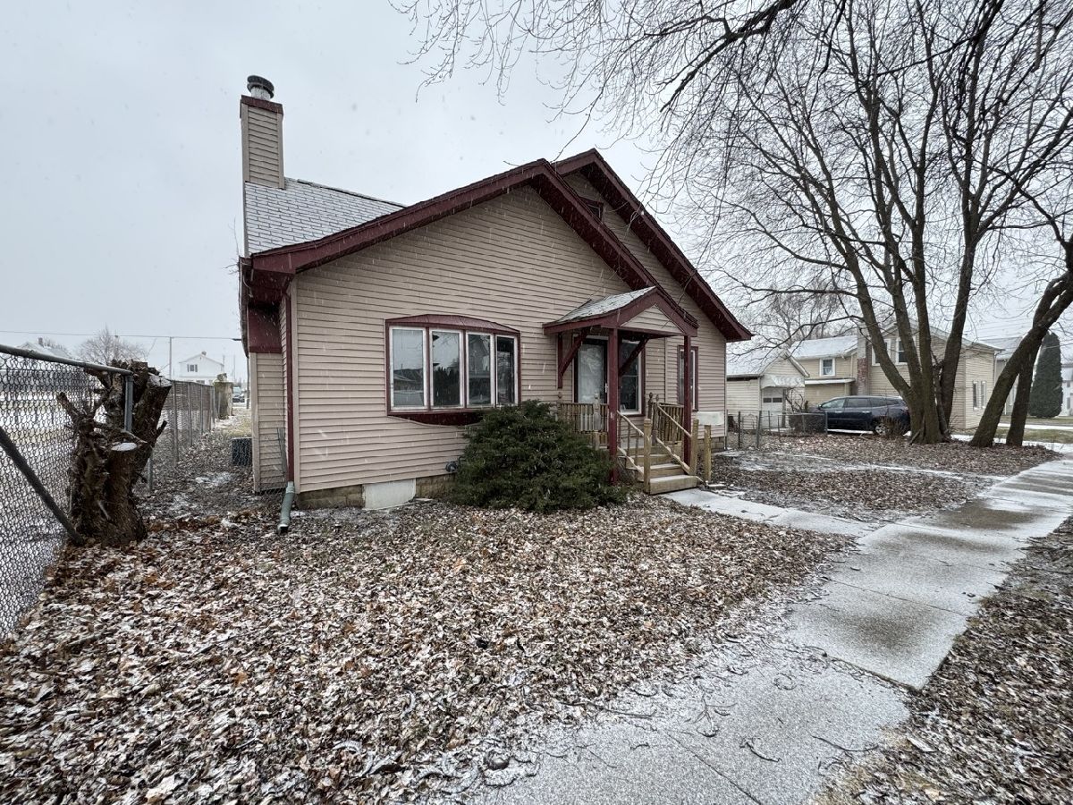  For Rent Rochelle Illinois, 309 9th