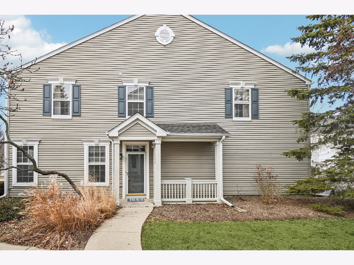  For Sale Round Lake Illinois, 330 Litchfield Drive