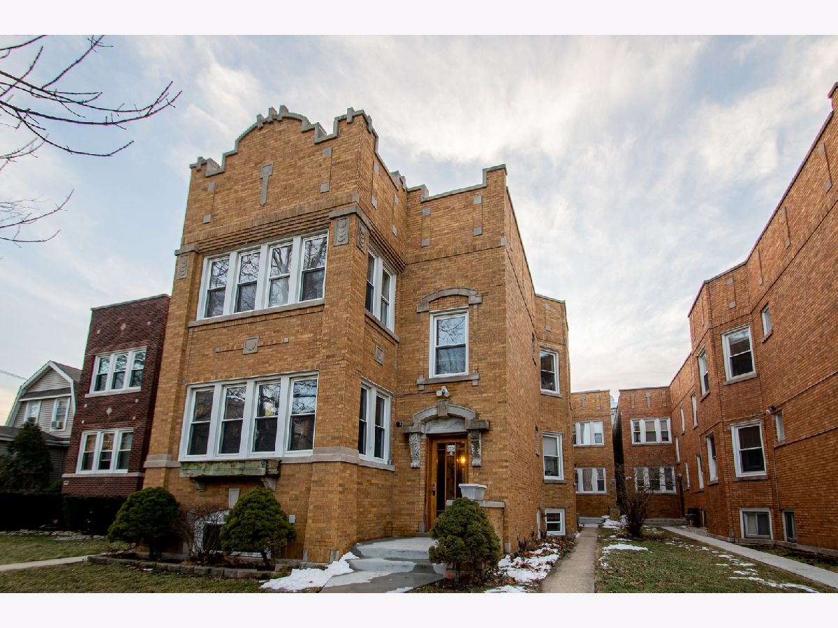  Rented Chicago Illinois, 3224 1/2 Keating