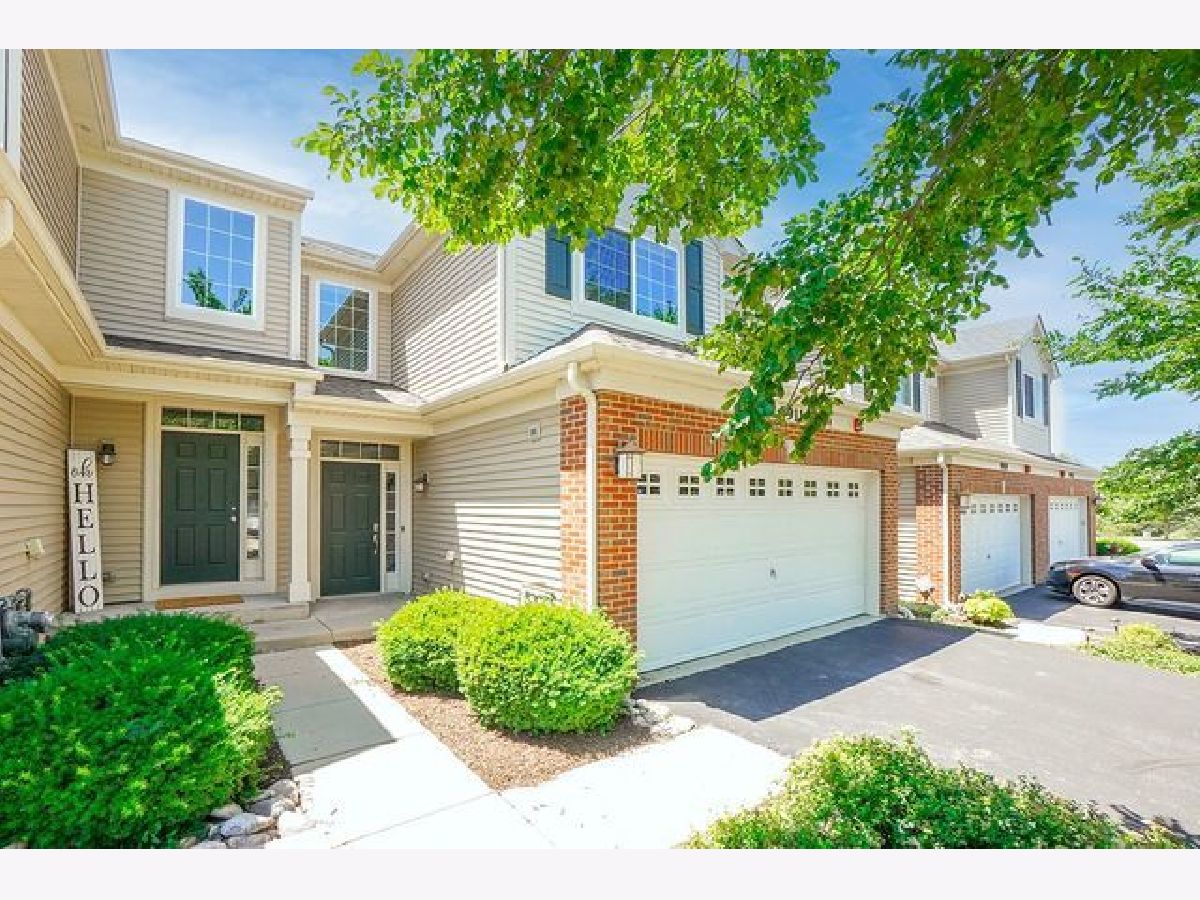 Homes & Townhomes For Rent Talamore Huntley Illinois, 9911 Williams