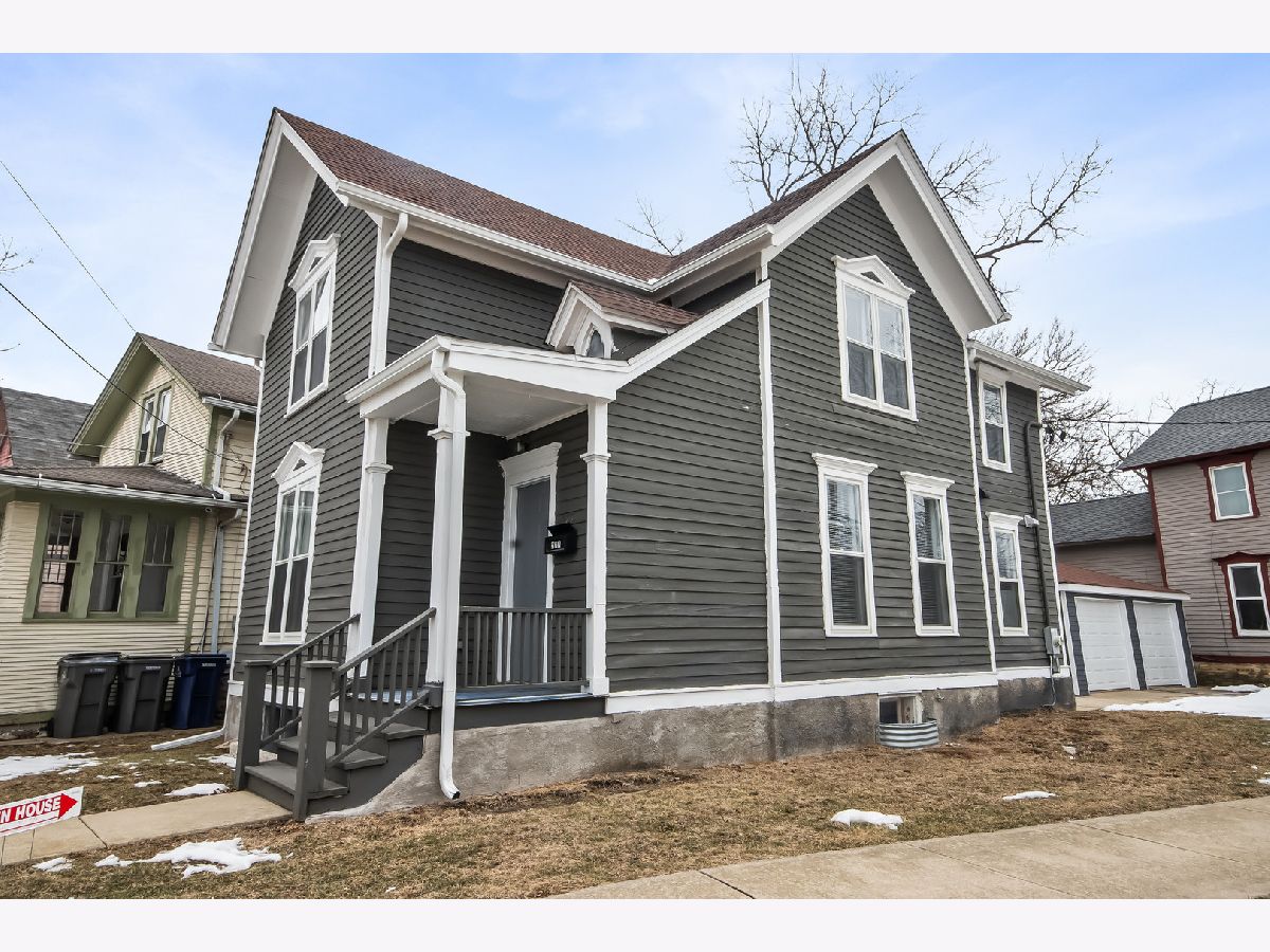  Sold Elgin Illinois, 277 Gifford