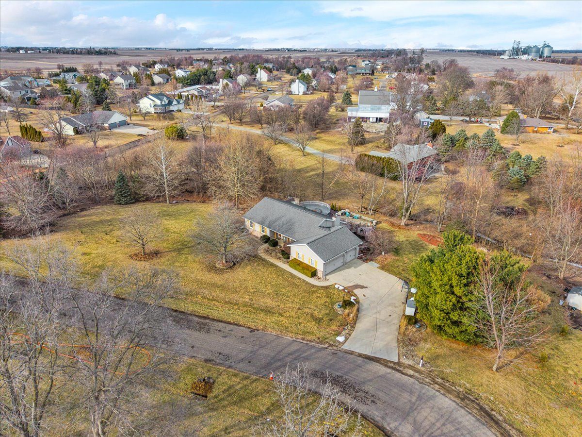  For Sale Heyworth Illinois, 103 Comet Lane