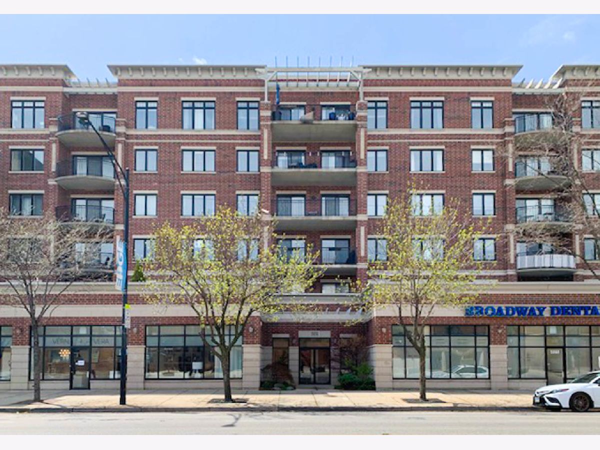  Rented Chicago Illinois, 5858 Broadway