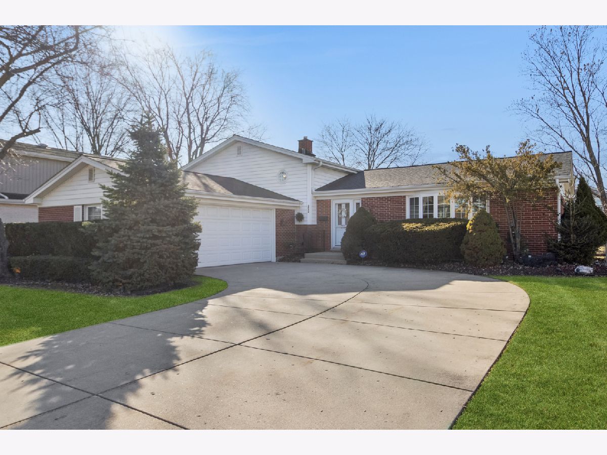  Sold Arlington Heights Illinois, 2644 Waterman
