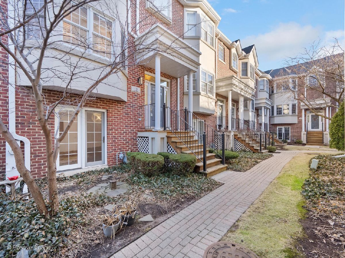  For Sale La Grange Illinois, 12 Kensington Avenue