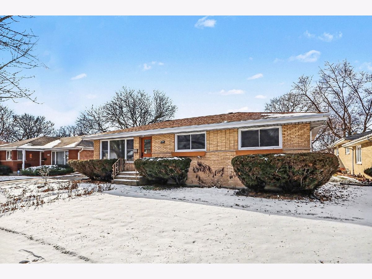  For Sale South Holland Illinois, 16914 Parkside Avenue