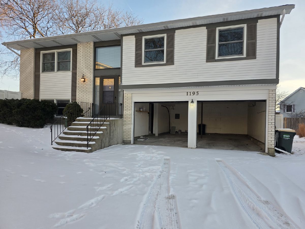  For Rent Hoffman Estates Illinois, 1195 Old Timber