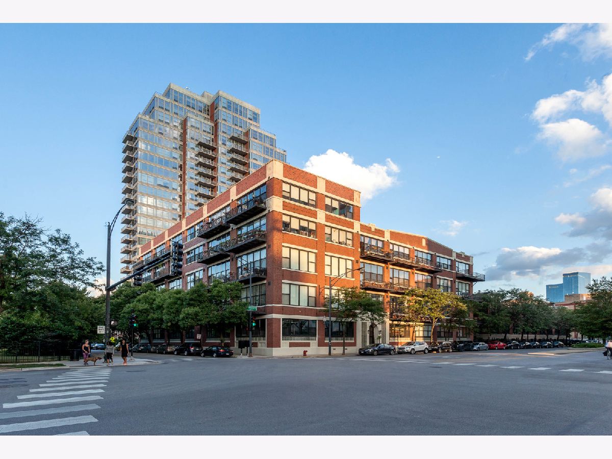  Rented Chicago Illinois, 1601 Indiana