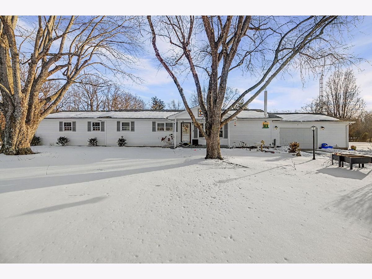  For Sale Salem Illinois, 3192 Nation Road