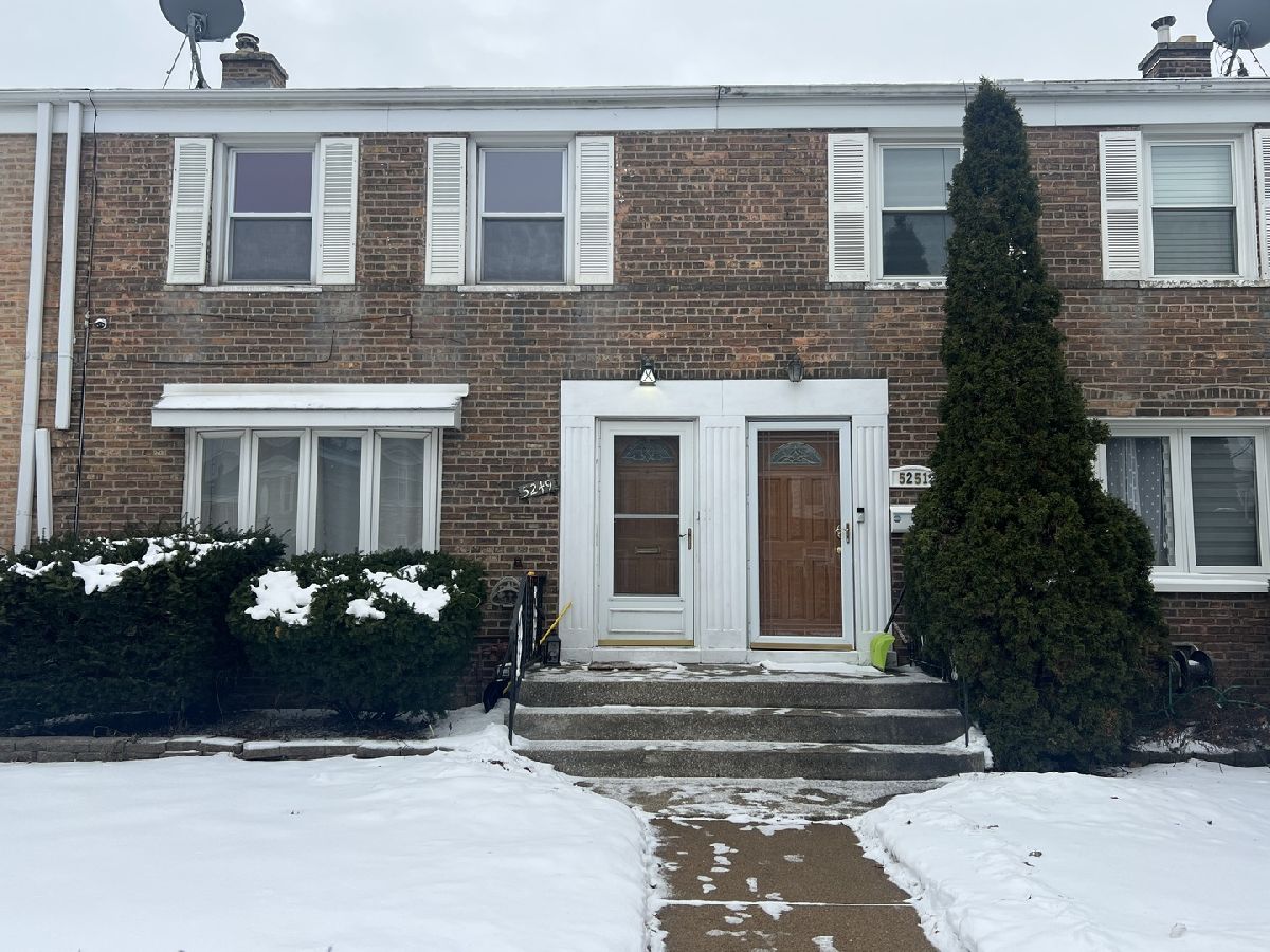  Rented Chicago Illinois, 5249 64th