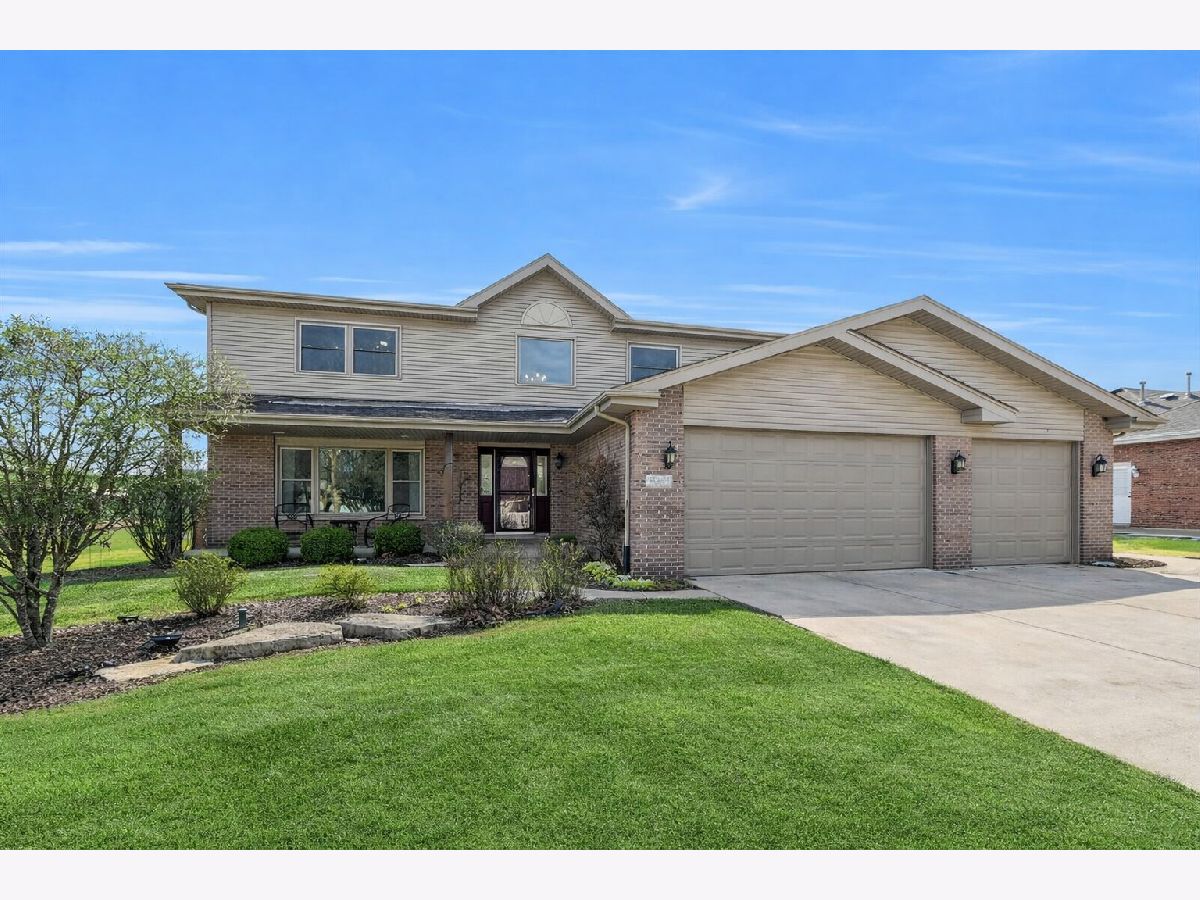  For Sale Mokena Illinois, 9007 Adare Avenue