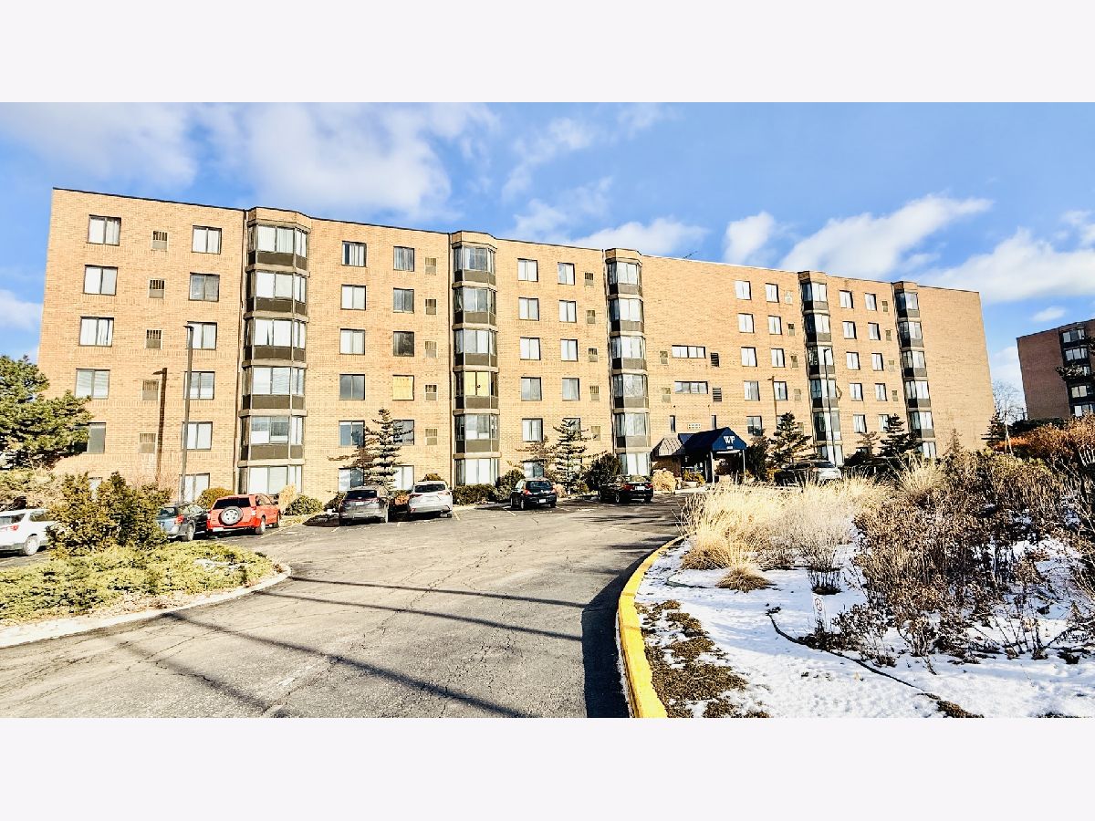  For Sale Chicago Illinois, 606 Woodland Park Avenue