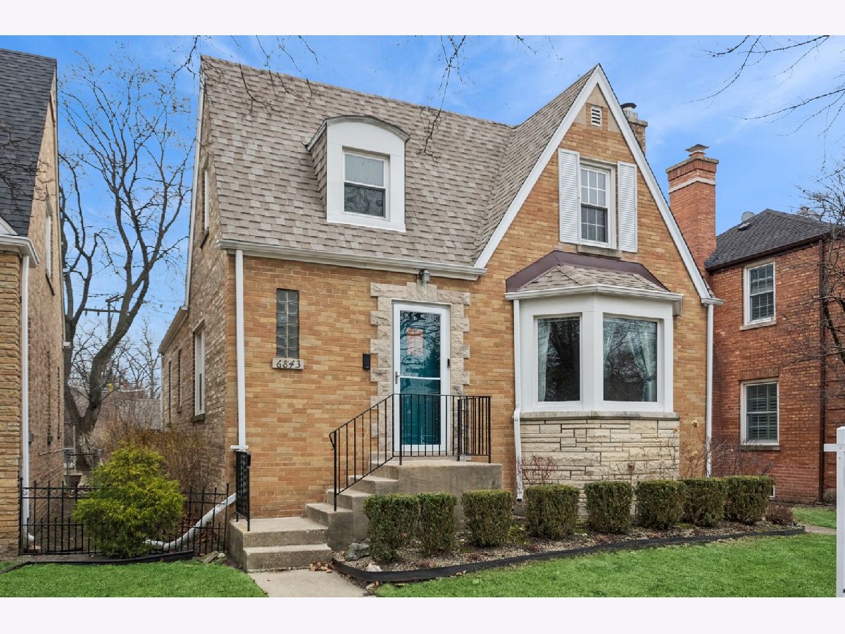  Sold Chicago Illinois, 6843 Loleta