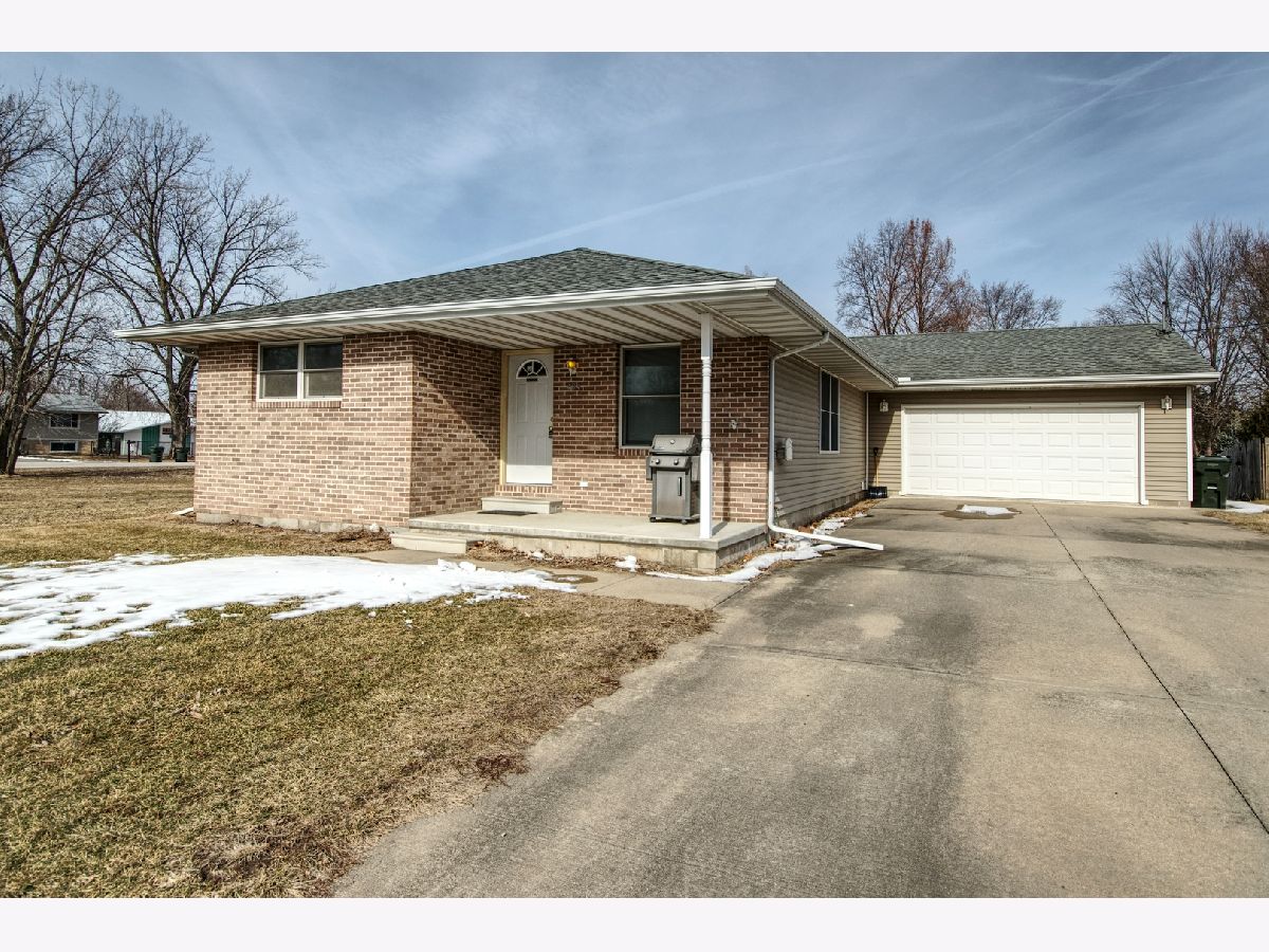  For Sale Braidwood Illinois, 484 3rd Street