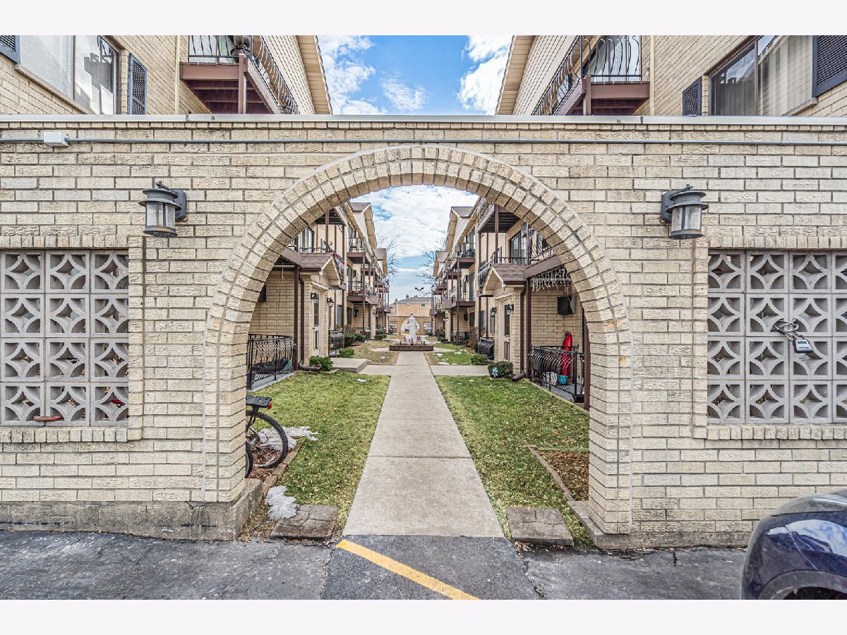  For Sale Elmwood Park Illinois, 7224 Wrightwood Avenue