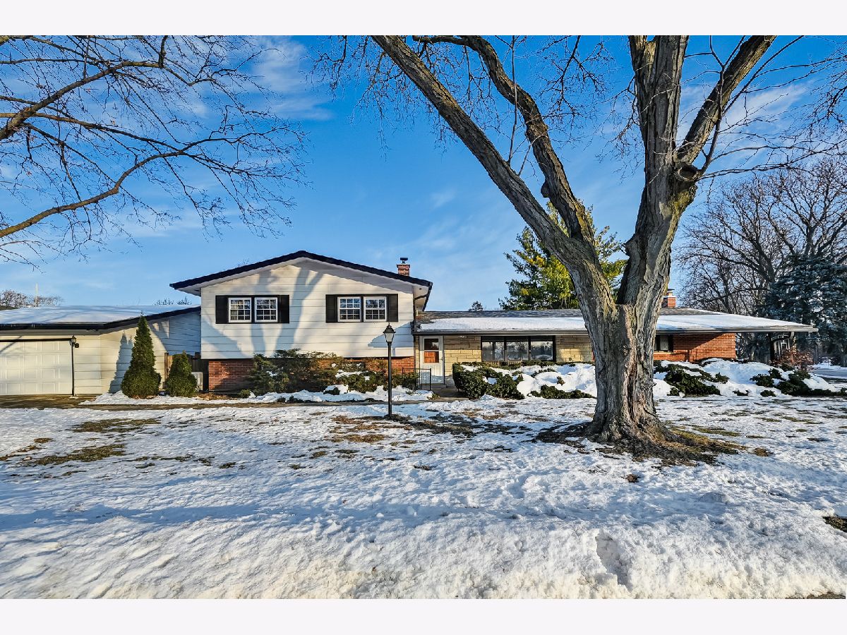  Sold Countryside Illinois