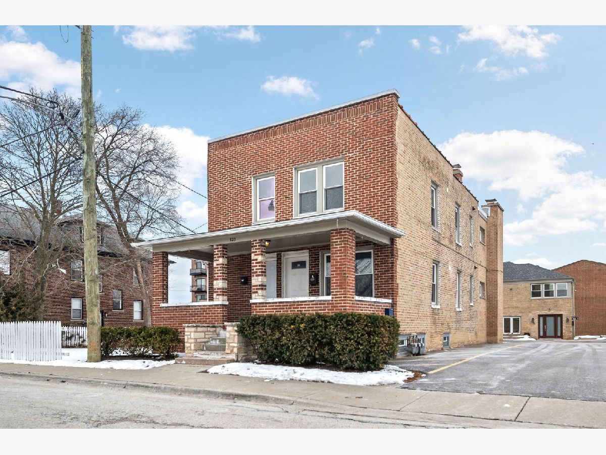  For Rent Highwood Illinois, 423 Funston