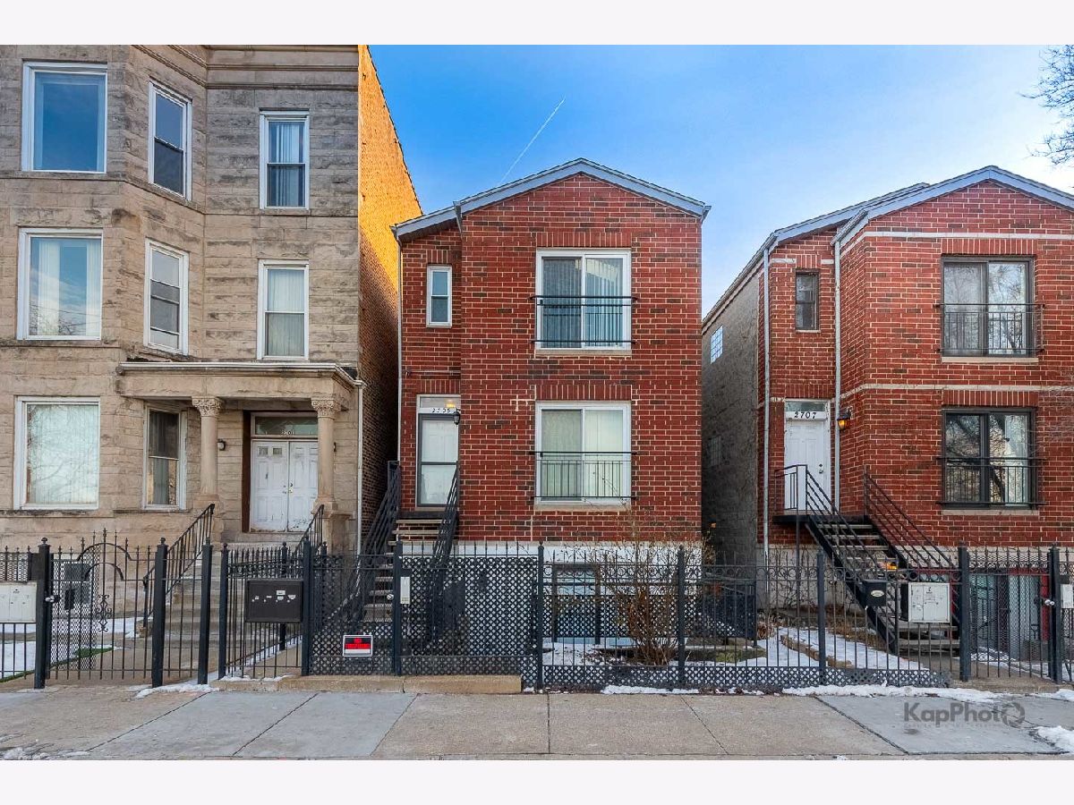  Sold Chicago Illinois, 2705 Congress