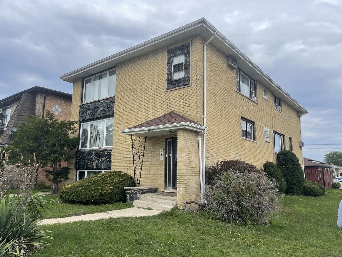  For Sale Calumet City Illinois, 1600 Memorial Drive