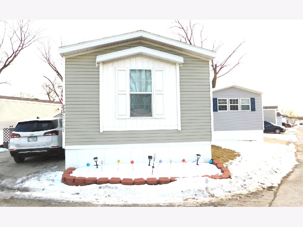  For Sale Justice Illinois, 773 Maple Lane