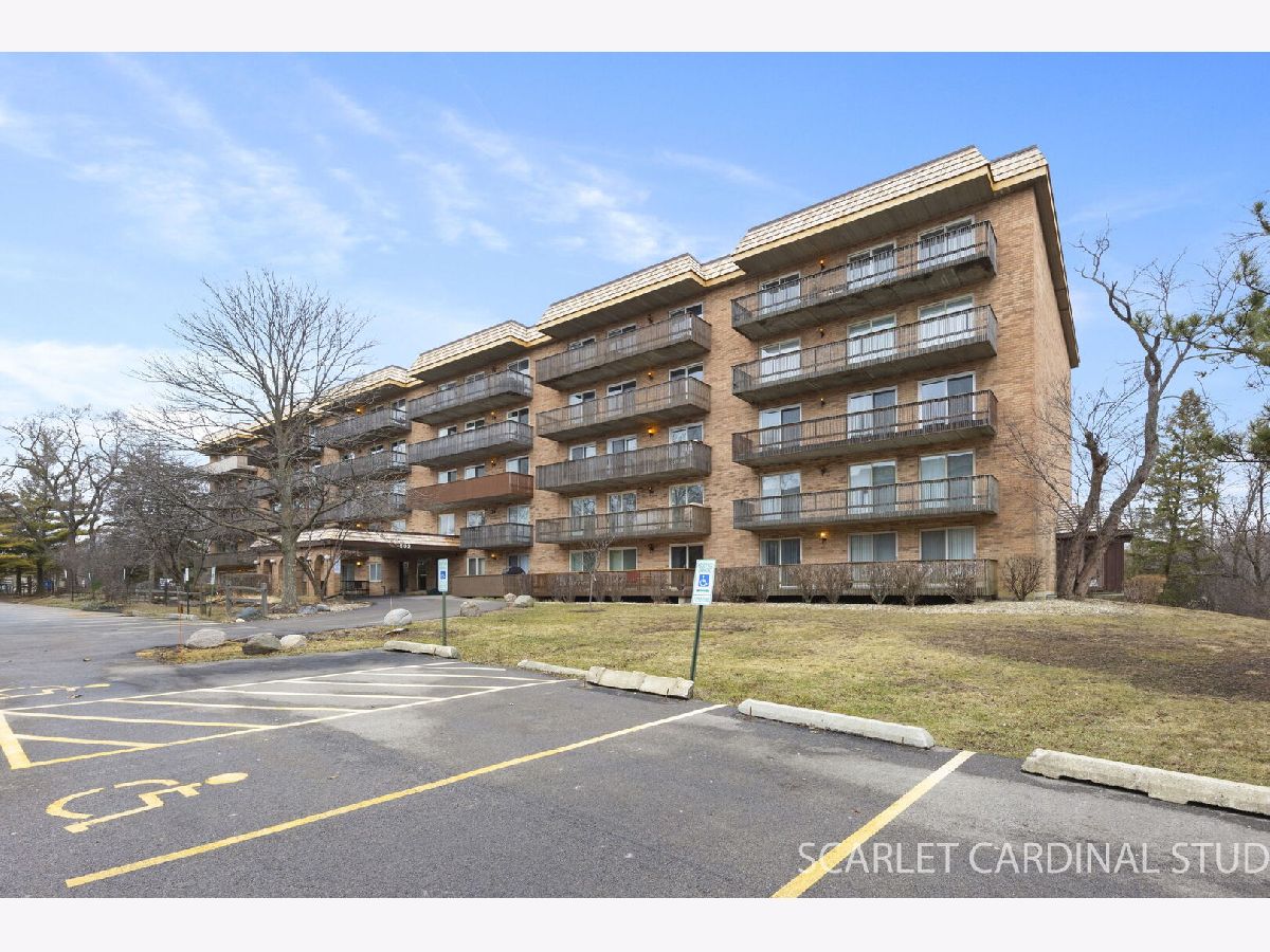 Condominiums & Homes Sold Lake In The Woods Downers Grove Illinois, 502 Redondo