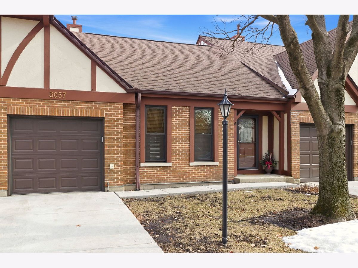  For Sale Westchester Illinois, 3057 Ashton Court