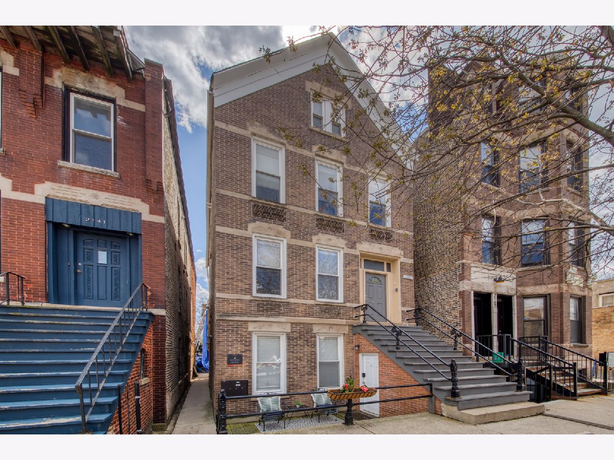  Rented Chicago Illinois, 2145 Webster