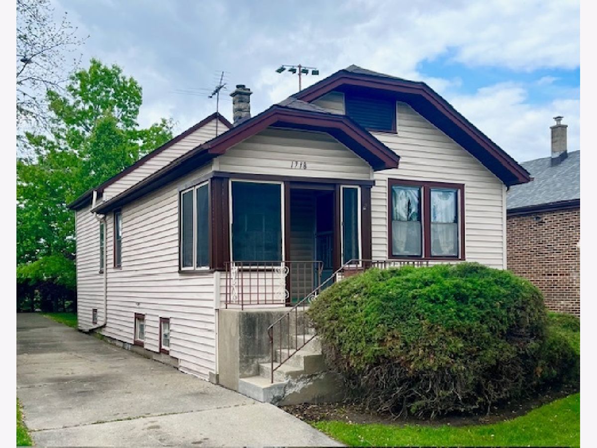  For Sale Melrose Park Illinois, 1718 15th Avenue