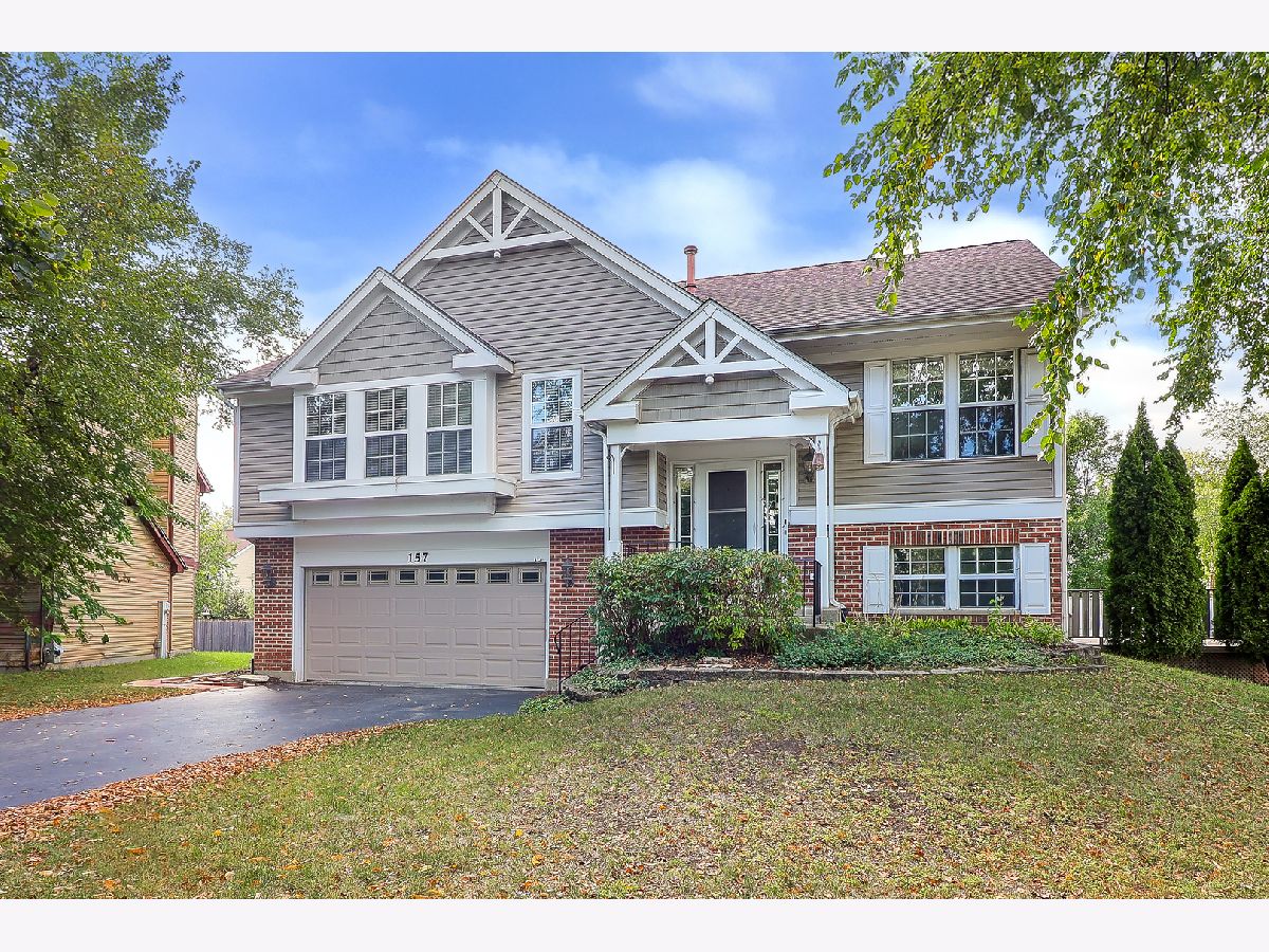 Homes For Sale Laurel Ridge Aurora Illinois, 157 Wildberry Court