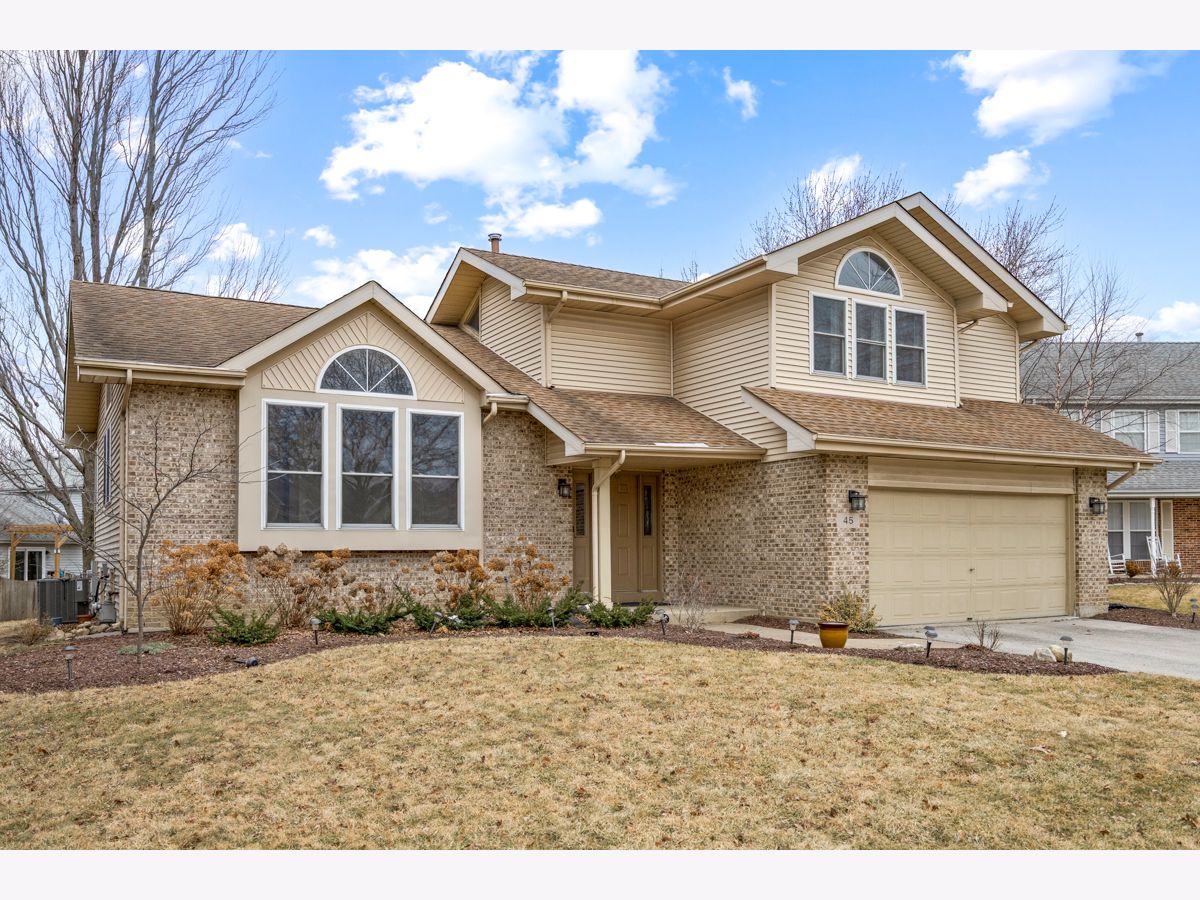 Homes & Townhomes For Sale Oakhurst Aurora Illinois, 45 Brookshire Court