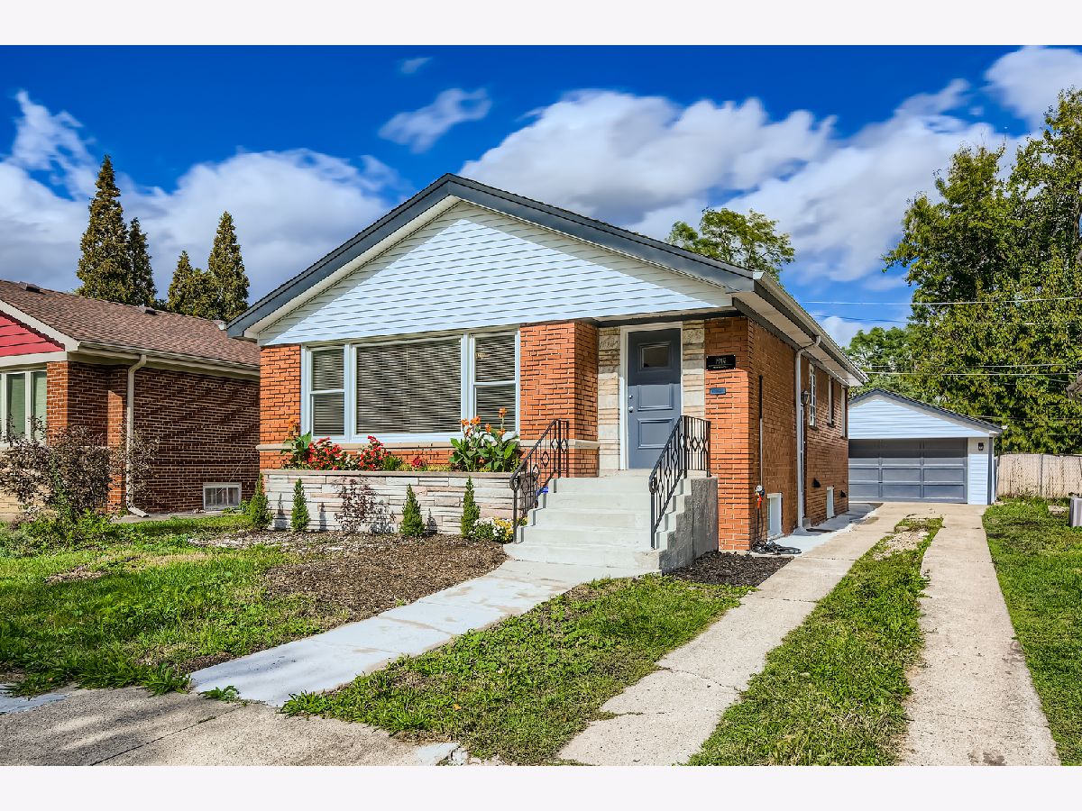 Homes & Condos & Townhomes For Sale Beverly Woods Chicago Illinois, 1918 108th Place