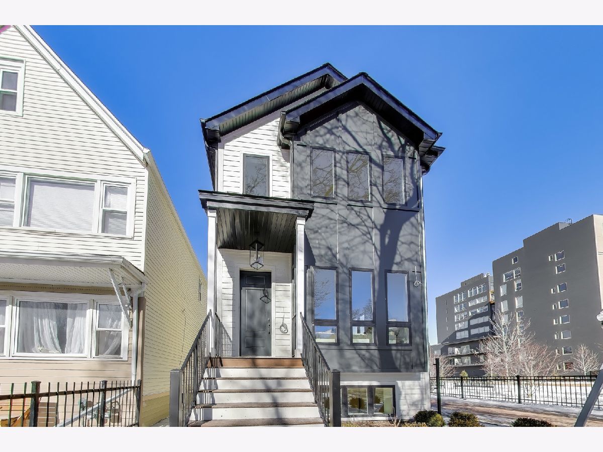  Sold Chicago Illinois, 1632 Hollywood