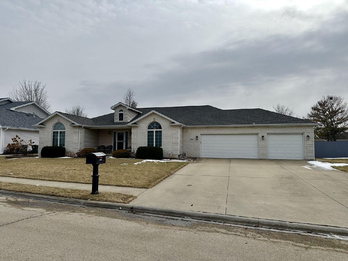  Sold Manteno Illinois, 436 Hesburgh