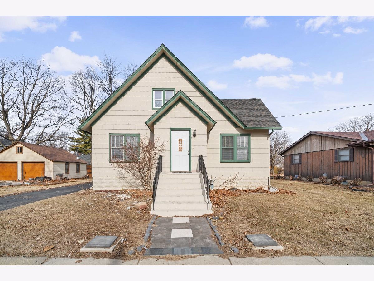  For Sale Leland Illinois, 210 North Street