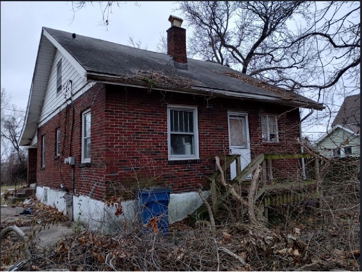  For Sale Alton Illinois, 420 Jefferson Avenue