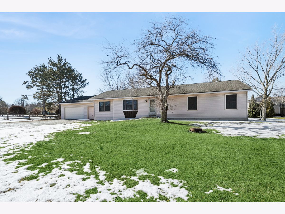  For Sale Libertyville Illinois, 33430 N Hunt Club Road