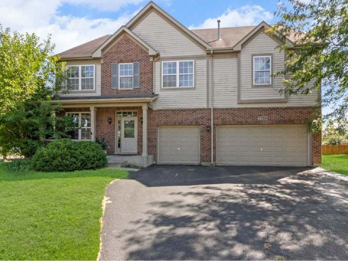 Homes & Townhomes For Sale Lakewood Prairie Joliet Illinois, 7720 Mossheather Drive