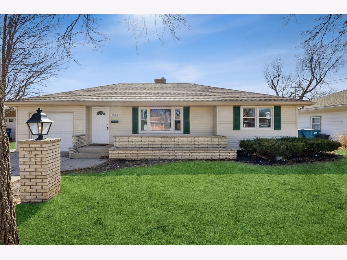  For Sale Kankakee Illinois, 1024 Walnut Street