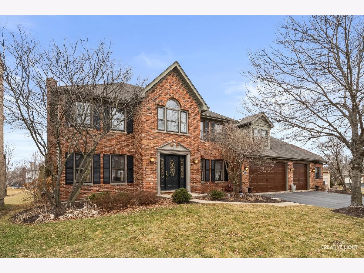  For Sale Naperville Illinois, 1909 Montclair Drive