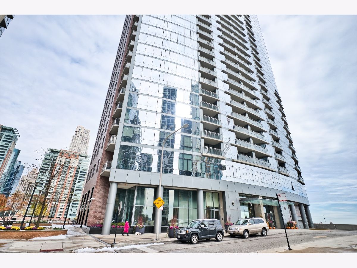  Rented Chicago Illinois, 450 Waterside